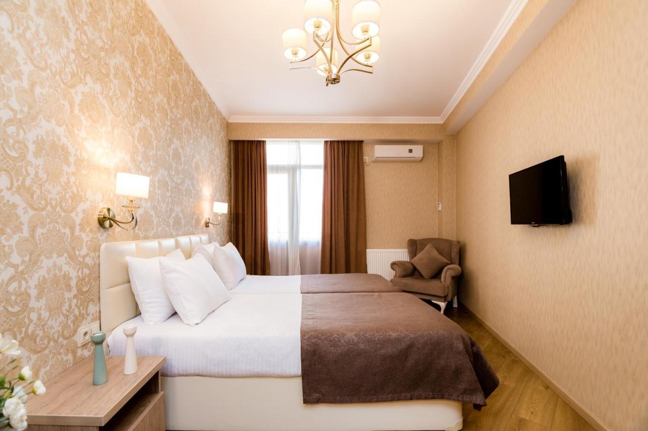 Dat Exx Apartments 트빌리시 외부 사진